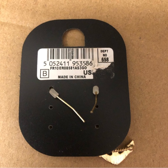 Very Cute Freedom by Topshop.  Pink and gold earrings.  NEW in product card. - Picture 4 of 5